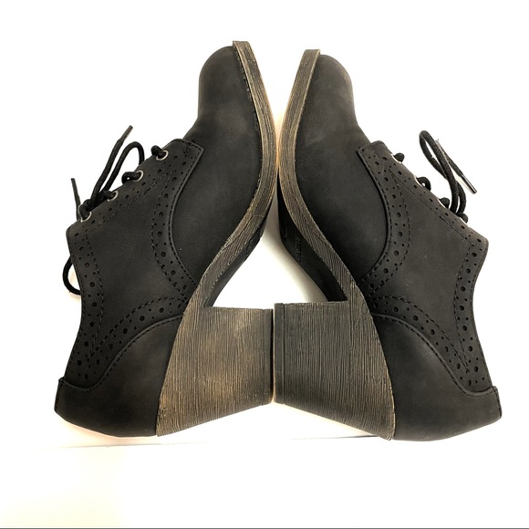 rocket dog booties black